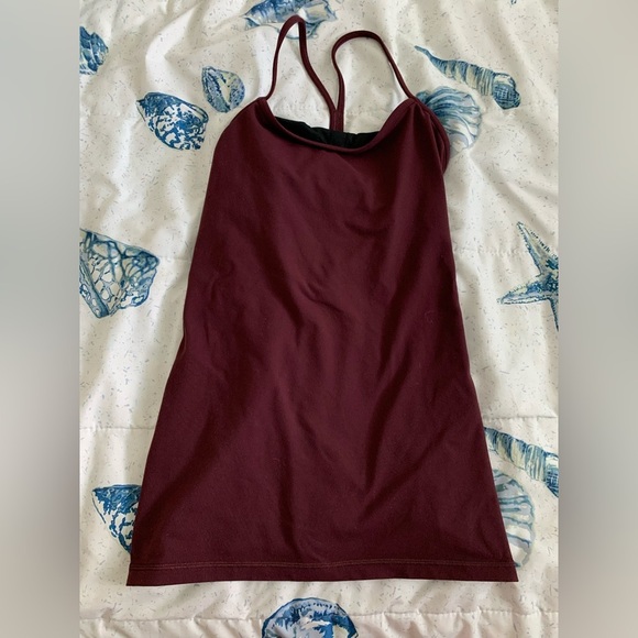 EUC Lululemon Athletica Power Y Tank Top size 10 - Picture 6 of 8